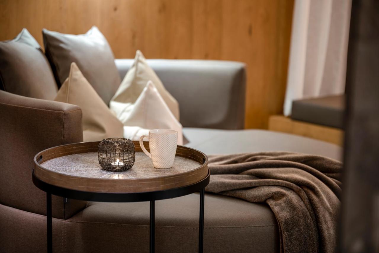 Hotel Auenhof レッヒ エクステリア 写真