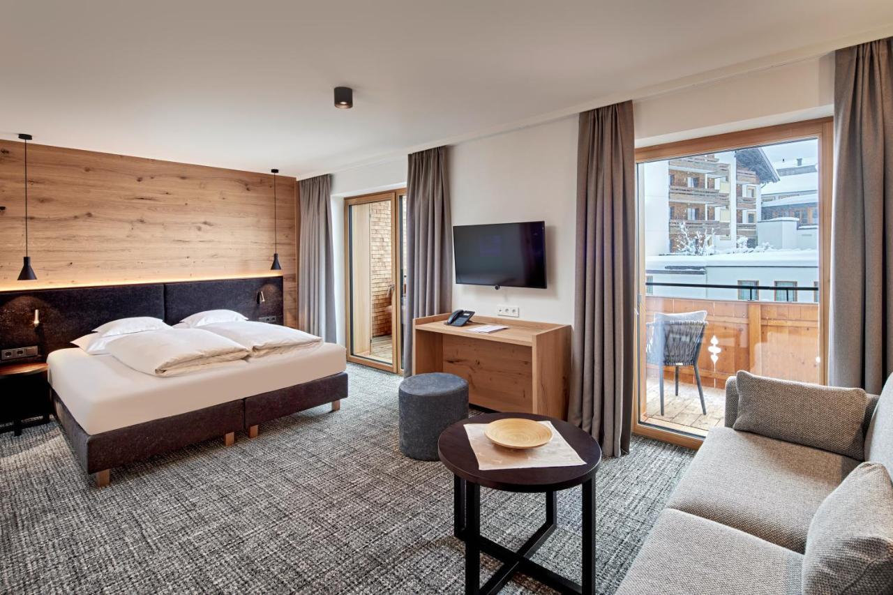 Hotel Auenhof レッヒ エクステリア 写真