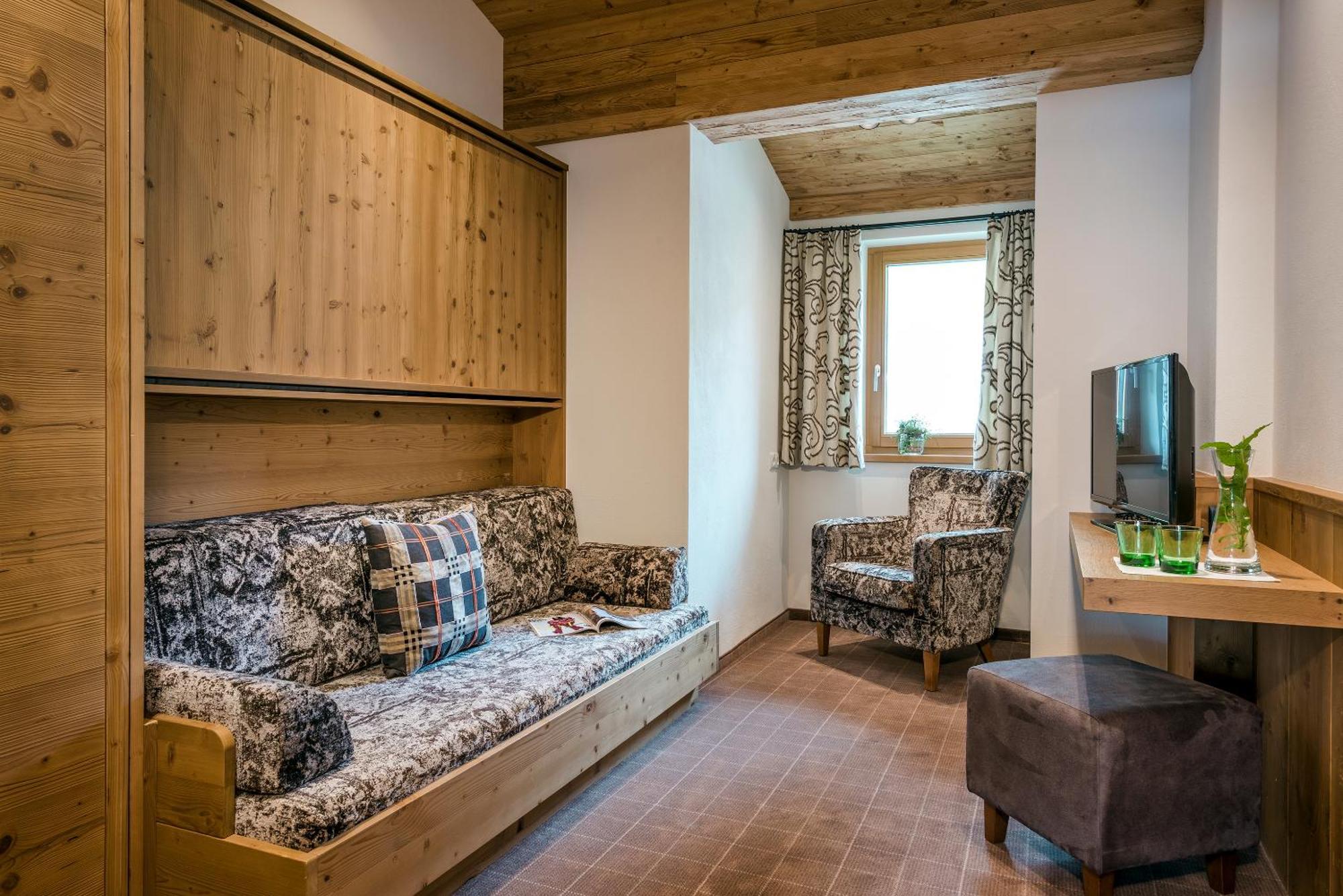Hotel Auenhof レッヒ エクステリア 写真