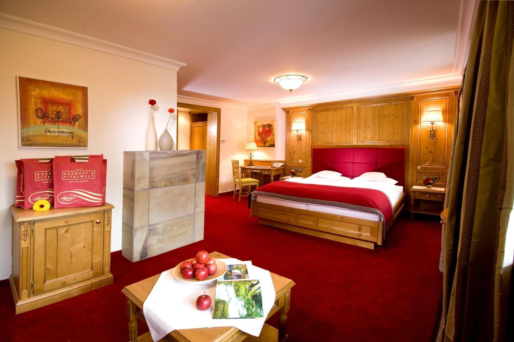 Hotel Auenhof レッヒ エクステリア 写真