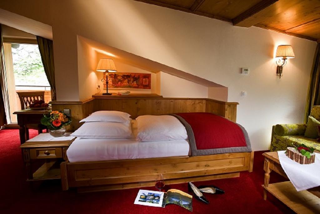 Hotel Auenhof レッヒ エクステリア 写真