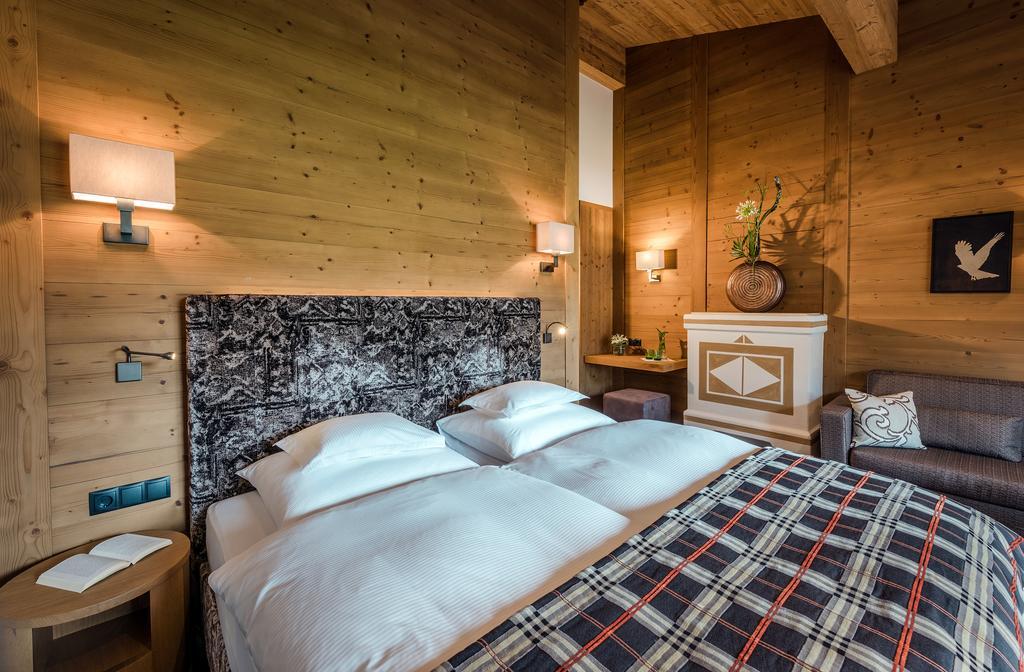 Hotel Auenhof レッヒ エクステリア 写真